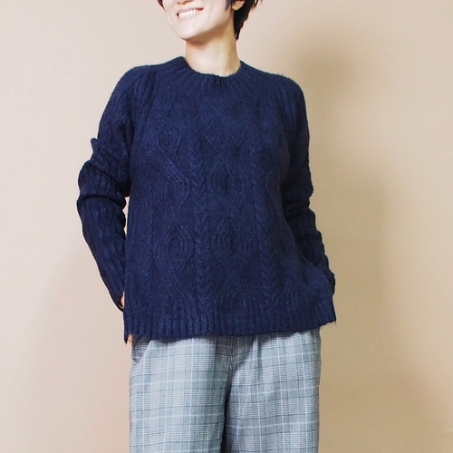 【新品未使用品】TFW49 ネイビー ラウンドネックニット　M レディース MIESROHE（ミースロエ）の「コンフォートWOOLVネックNT（ニット