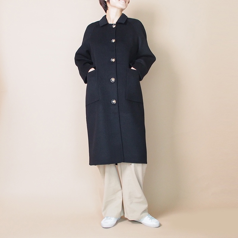 【数量限定再販】リバーシブル生地ウール100のレトロ ロングコート（ブラック）21032BKF