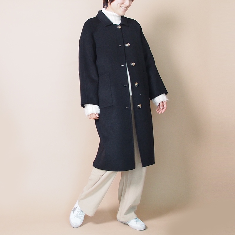 【数量限定再販】リバーシブル生地ウール100のレトロ ロングコート（ブラック）21032BKF