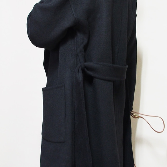 【新作】ウール100ベルトつきリバーシブル生地ロングコート（ブラック）21041 6枚目の画像