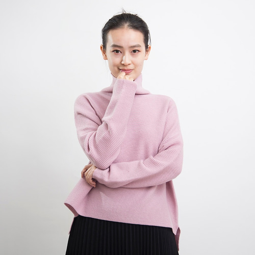 再々々々々販】カシミヤウールのゆるハイネックニット（ピンク