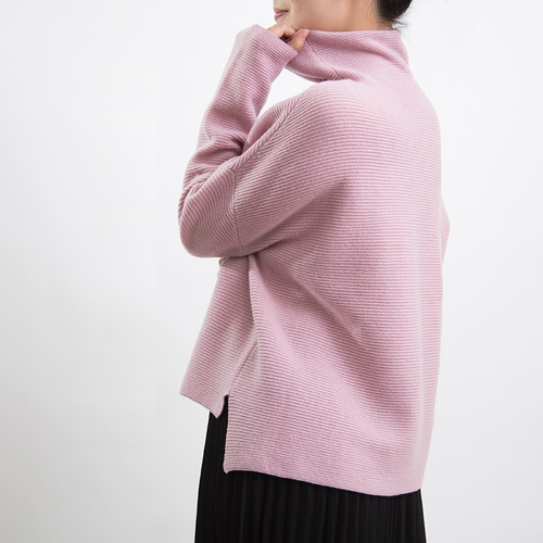 再々々々々販】カシミヤウールのゆるハイネックニット（ピンク