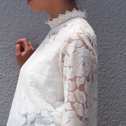 【再々~々販】表綿100％裏シルク100%のレースブラウス オフホワイト18009 9枚目の画像