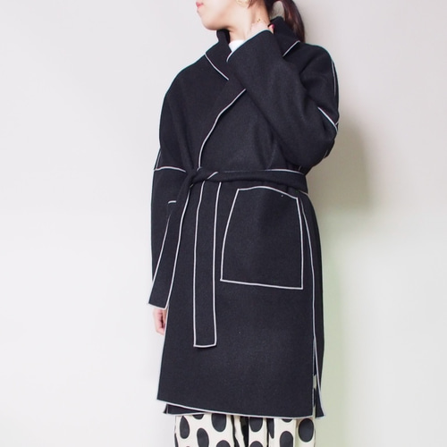 再販5日以内発送】バイカラー パイピングコート (ブラック)17011