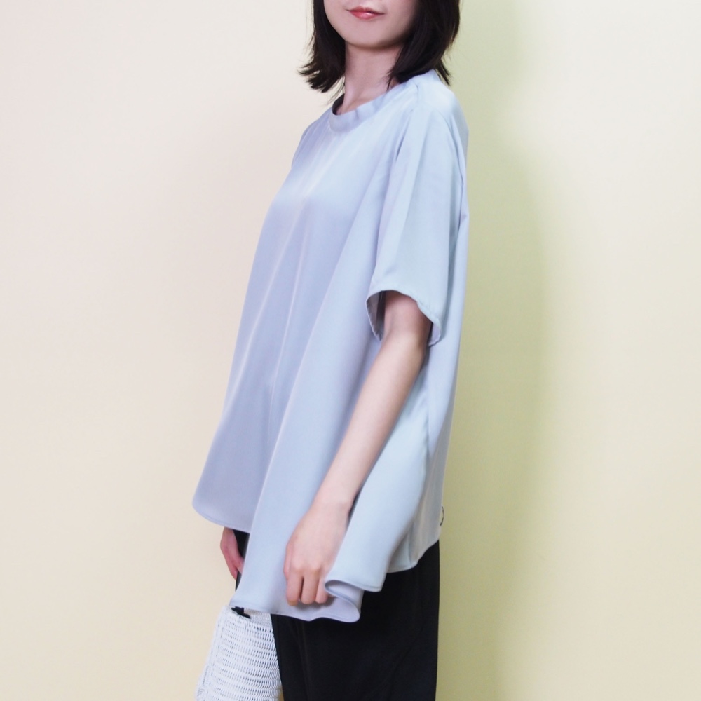 【送料無料再販】2wayシルクタッチのゆったりめブラウス19004　ブルー 7,012円