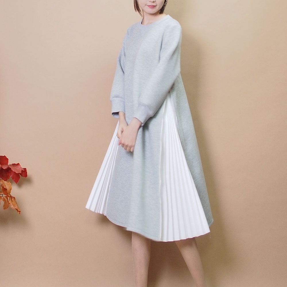 【新作送料無料再販】プリーツ付きAラインワンピース（グレー×白）19005