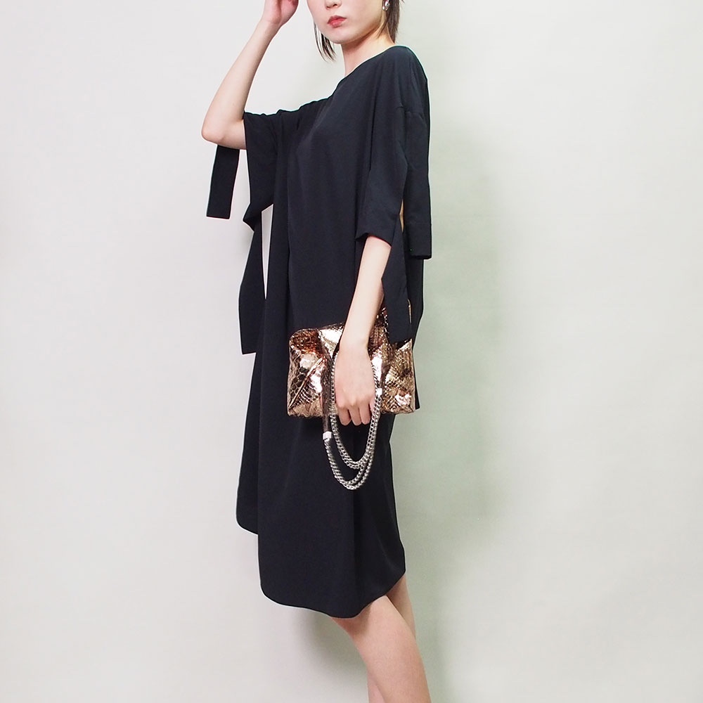 【新作再販】体型カバー！リボン袖しなやかAラインワンピース（ネイビー）19021