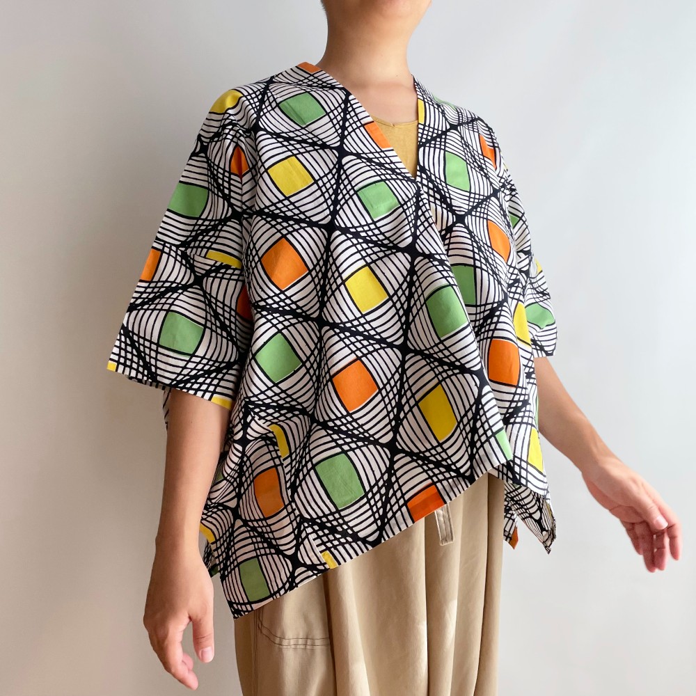 【1点もの】縦づかいのワイドプルオーバー -浴衣地 レトロな雰囲気の幾何学模様 V-WP157 9,216円