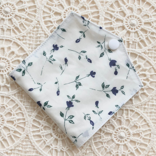 リバティプリントを使用した＊仮置き マスクケース＊ その他マスク  