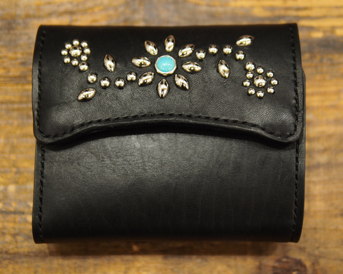 コンパクトウォレット フラワー&リーフスタッズ トッズ フラワー コンパクト財布 未使用品 - メルカリ