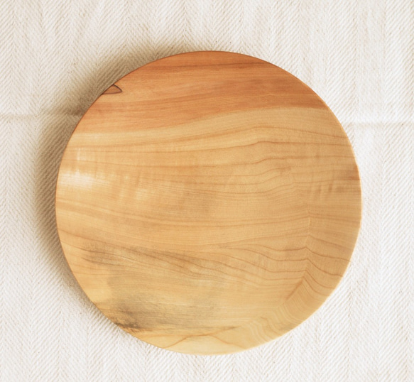 木のお皿・器　栃材1 4枚目の画像