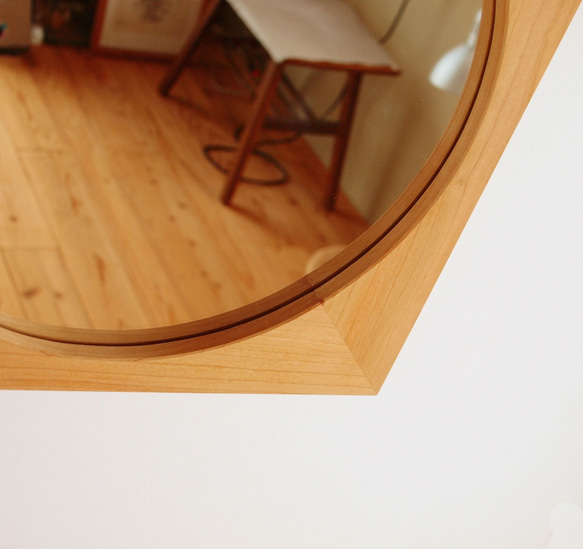 「みえこさまご注文品」木製 鏡「四角に丸」桜材 4枚目の画像