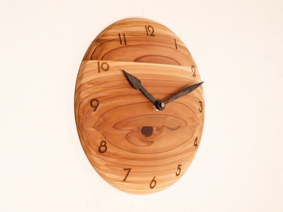 木製 掛け時計 丸 杉材6 1枚目の画像