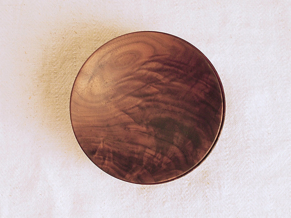 木のお皿・器 ブラックウォールナット材1　2皿セット 6枚目の画像