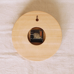 木製 掛け時計 丸 シナ材3 3枚目の画像