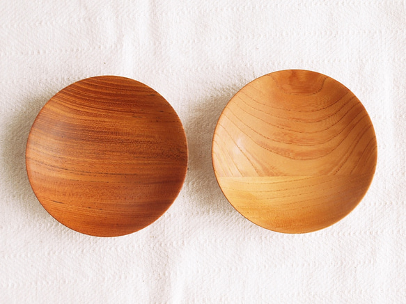 「ohtaroさまご注文品」木のお皿・器　ケヤキ材　2皿セット　 2枚目の画像
