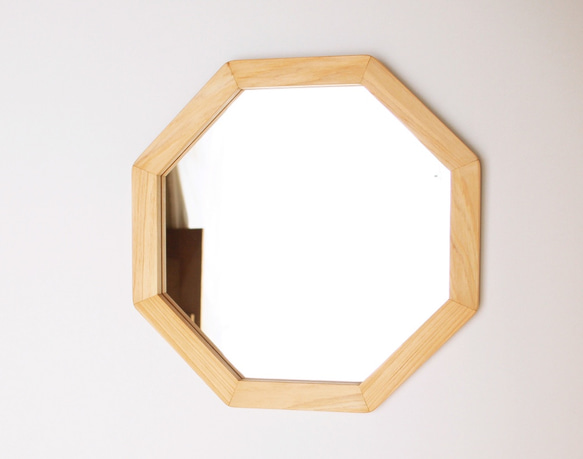 「ree07kuropanmama04さま　ご注文品」木製 八角形 鏡 ヒノキ材 ミラー 1枚目の画像