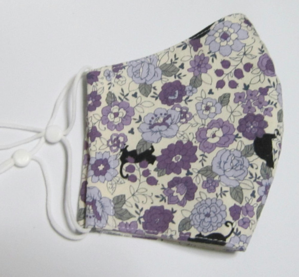 【受注生産】立体マスク　猫、花柄　オフホワイト地（紫）表地:綿　裏地Ｗガーゼ 1枚目の画像