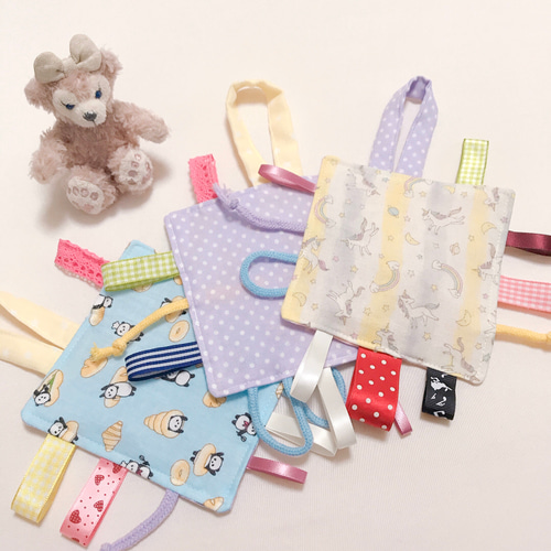 カシャカシャ布おもちゃ タグハンカチ 犬 動物 フェルト 知育玩具