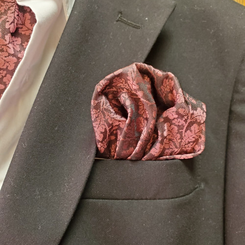 ワンタッチ！ アスコットタイ＆ポケットチーフのセット【国産シルク