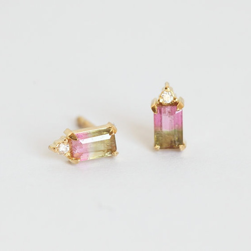 バイカラートルマリンピアス ピアス（スタッド・一粒