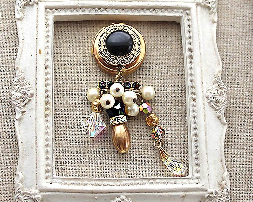 ヴィンテージ　カットガラス　ブローチ　② Don-lin Gold Tone Multi Color Enamel Wasp Fly Insect Brooch