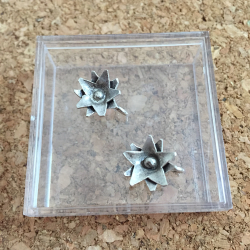 カレンシルバー パーツ 2個セット カレンシルバー 花 フラワー カレン族 パーツ チェンマイ