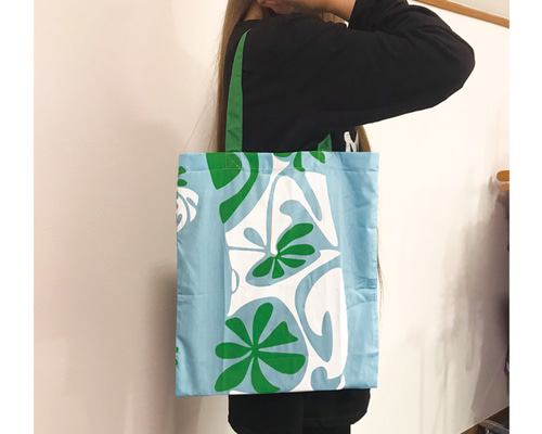 エコバッグ お弁当 まち レジ袋 サブ 折りたたみ ハワイ ハンドメイド 即納】ハワイ柄エコバッグ/ブルー×グリーン/コンパクト/折りたたみ