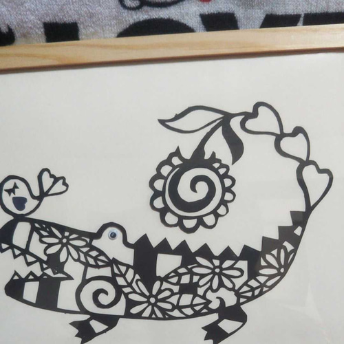 切り絵ワニとお花と鳥 切り絵 ちゃちゃ工房w-chiharu 通販