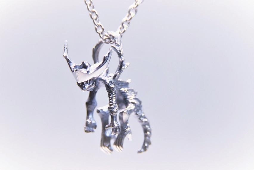妄想幻獣シリーズ  『罰竜』ペンダント 【送料無料】 シルバー  アクセサリー  ネックレス  silver925
