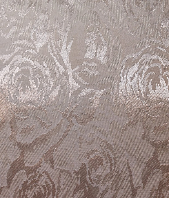 リングピロー完成品　金糸入高級チュールレース　　薔薇柄ジャガードサテン　小花ラインストーン付き　和装にも 5枚目の画像