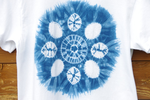藍染絞りTシャツ＊ひまわり　レディースL 3枚目の画像