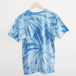 藍染絞りステンシルTシャツ 2枚目の画像