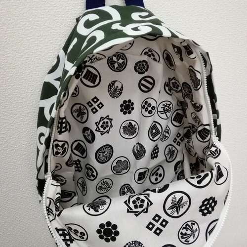 専用　ハンドメイド　耳付き　コロリン　ミニリュック型ポーチ　柴犬　唐草模様　緑 送料無料】唐草リュック 緑 小サイズ リュック・バックパック