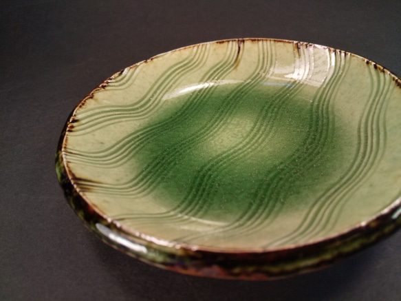 青磁小皿　五個セット　唐山窯製　青瓷　青磁　銘々皿　小皿　手作り　やきもの　焼物 5枚目の画像