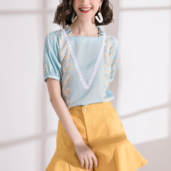 Nega C. Square neckline top in Daisy's Pattern--BabyBlue 2枚目の画像