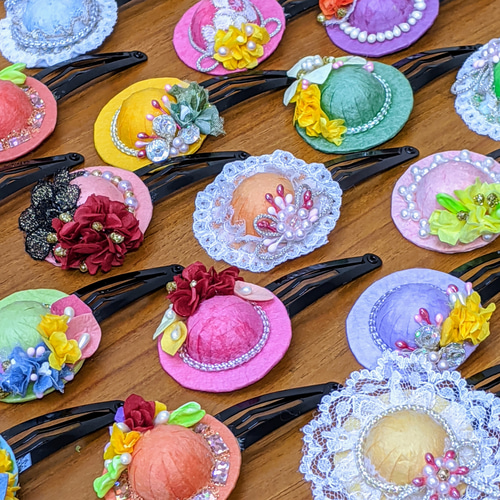 お子様の髪飾りに☆ 発表会や特別なイベントで！ 麦わら帽子のヘアピン