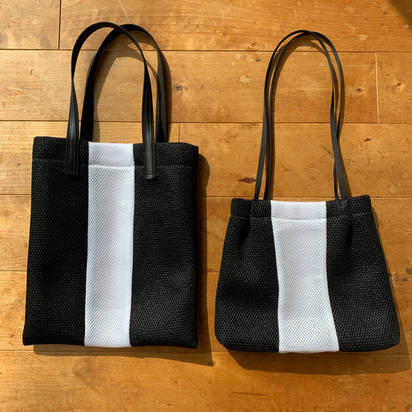 シンプルで軽い 黒×白のメッシュバッグ 2枚目の画像