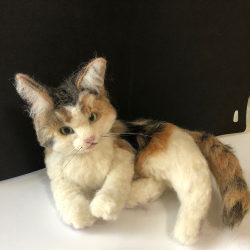 羊毛フェルト オーダーメイド 猫 三毛猫 等 羊毛フェルト ダイヤ