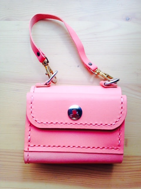 TIA/ピンク ミニ財布 小さな財布 三つ折り財布 レディース バック  