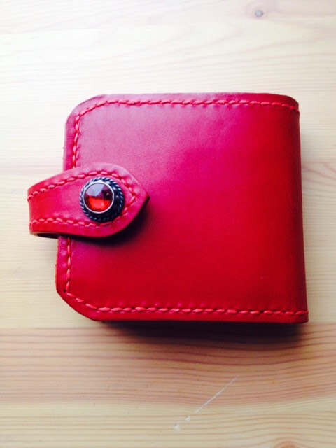 SHINE 【赤/レッド】　財布 二つ折り 革 栃木レザー クリスタルコンチョ 19,350円