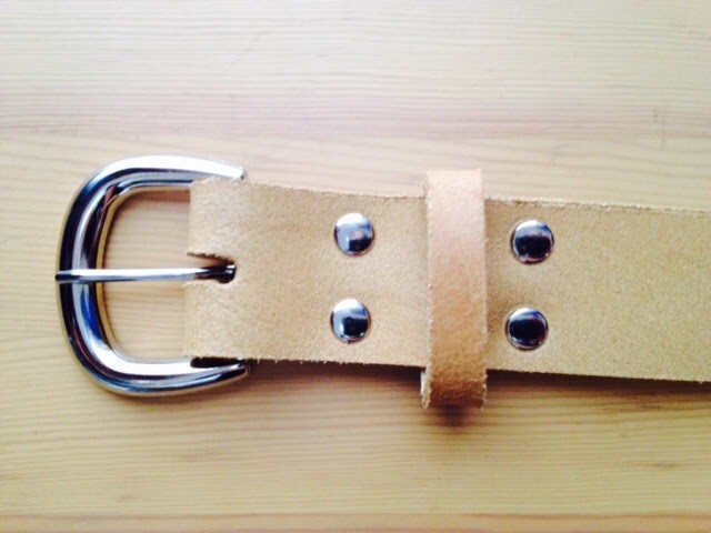 【タンロー】ベルト 本革 ビジネス 牛革 床革　日本製 天然皮革メンズ シンプル 大きいサイズ サイズ調整可　天然素材 4,704円