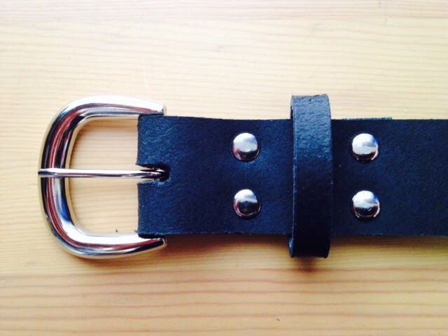 【ブラック/黒】ベルト 本革 牛革 床革　日本製 大きいサイズ サイズ調整可