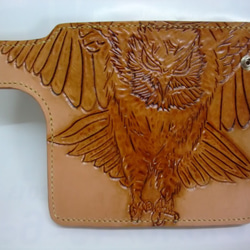 【OWL/梟/フクロウ】カービング　深彫り　長財布  革栃木 レザー ロングウォレット 1枚目の画像