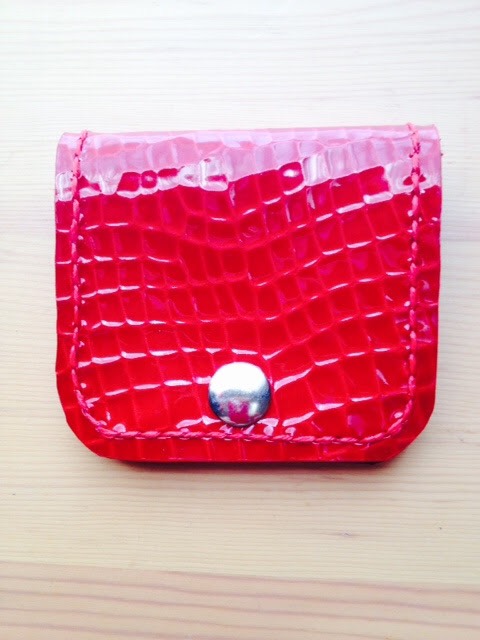 JINGLE 【赤エナメル】　コインケース 革 レザー 小銭入れ 牛革　本革