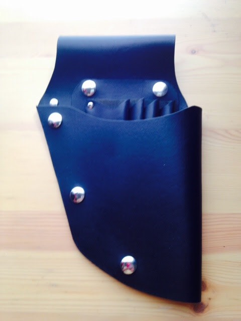 SEDONA 【黒/ブラック】　シザーケース　４丁収納　美容師　トリマー　花屋　栃木レザー　理容師