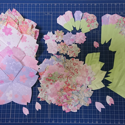 少し立体な桜柄の桜、大中小セットお花見 卒園 卒業  入園 入学 壁画、お誕生日カードなどに！再販できません。 1枚目の画像