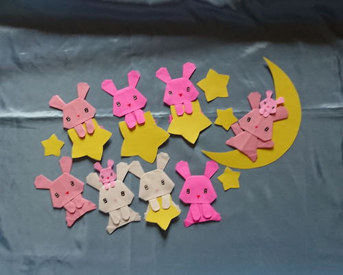 三日月に白色ピンク色の可愛いうさぎちゃん♪お月見ハロウィーン、メモ