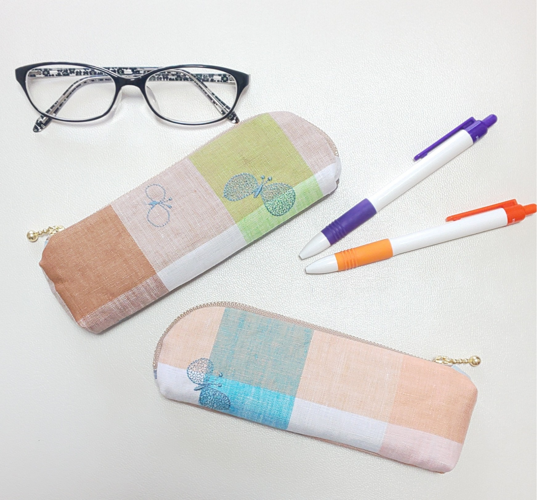 送料無料】ミナペルホネン 刺繍生地が可愛い ペンケース☆スリム