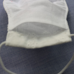 [送料無料]ラスト2個！呼吸がしやすいマスク　フィルターポケット付き　女性用普通サイズ　涼しげ上品コットンレースマスク 5枚目の画像